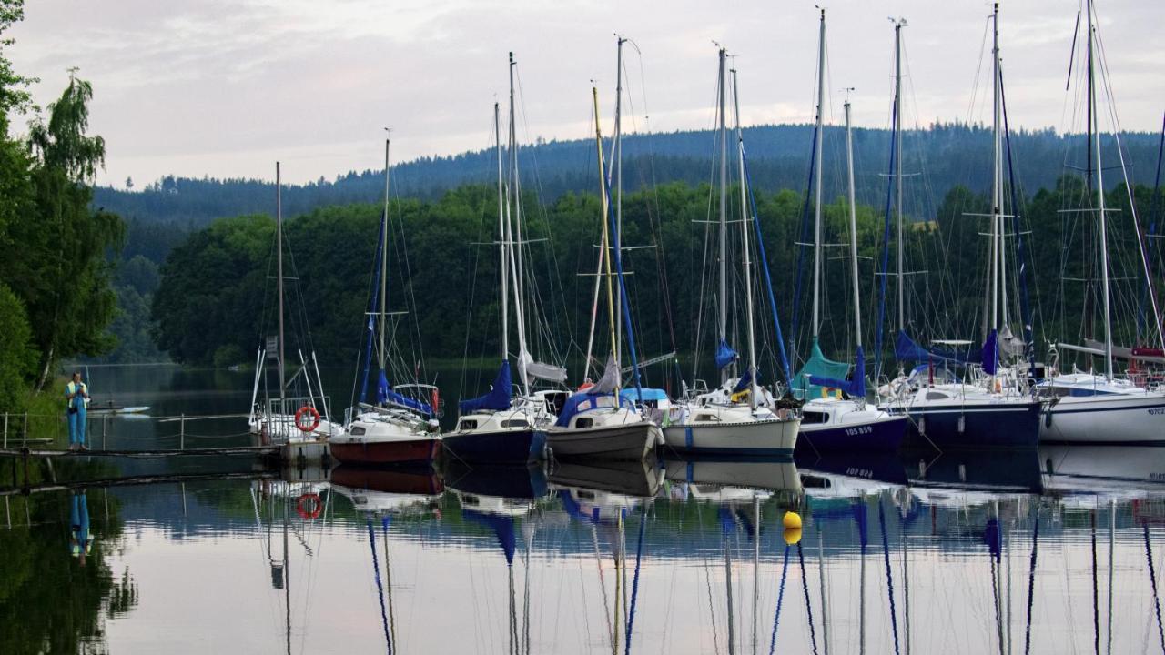 Ubytovani Hanka V Pokoji S Bakonem C408 Frymburk Bagian luar foto